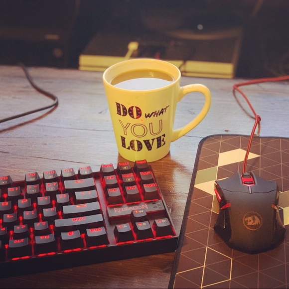 Meet your Posher, Joshua - Picture 1 of 1